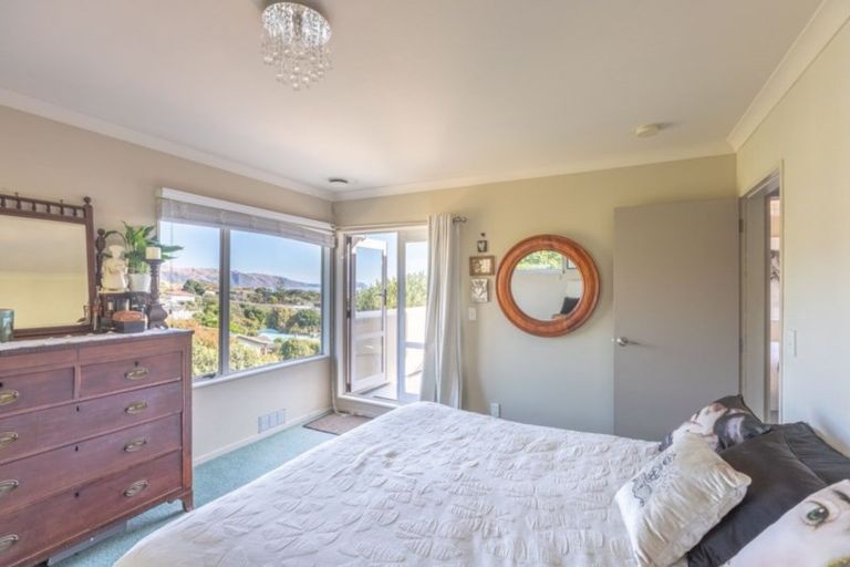 Photo of property in 9 Jeep Road, Raumati South, Paraparaumu, 5032