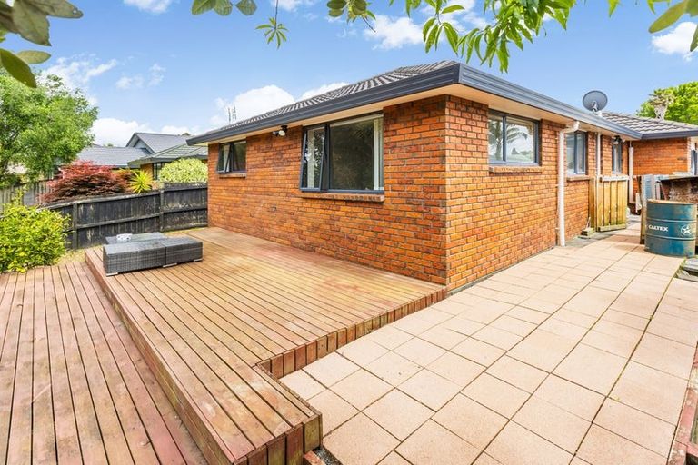 Photo of property in 28 Ranch Place, Pukekohe, 2120