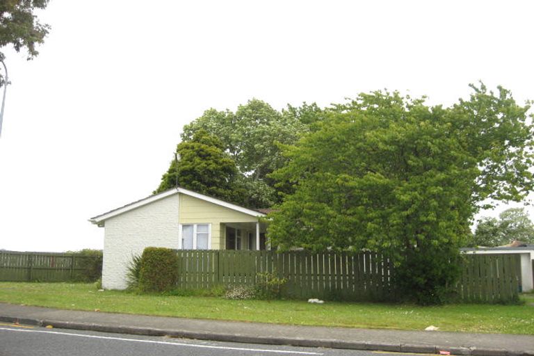 Photo of property in 48 Chichester Drive, Rosehill, Papakura, 2113
