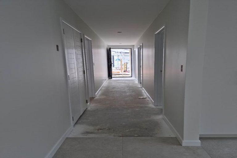 Photo of property in 8 Papaka Lane, Poike, Tauranga, 3112