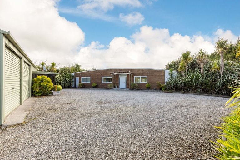 Photo of property in 756 Upland Road, Egmont Village, New Plymouth, 4372