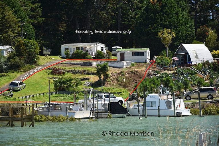 Photo of property in 4 Komiti Road, Tinopai, 0593