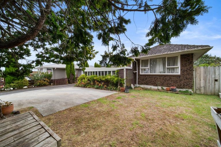 Photo of property in 22 Woburn Street, Mangere East, Auckland, 2024