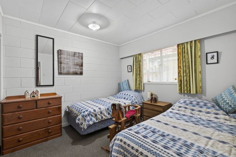 Photo of property in 85 Fulford Street, New Plymouth, 4310