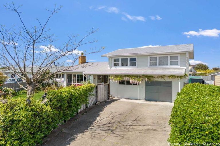 Photo of property in 21 Armour Place, Onekawa, Napier, 4110