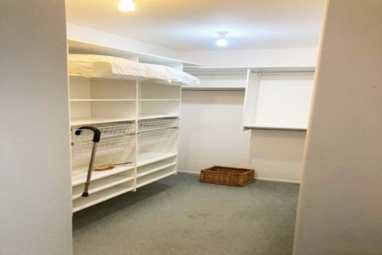 Photo of property in 4 Savoy Road, Orewa, 0931