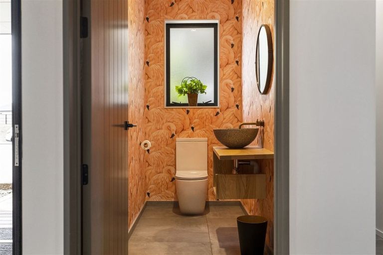 Photo of property in 37 The Esplanade, Pegasus, 7612