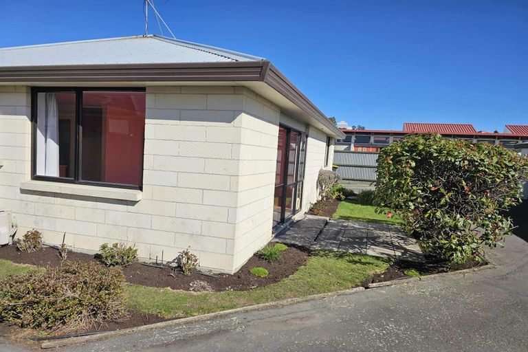 Photo of property in 2/21 Creek Road, Allenton, Ashburton, 7700