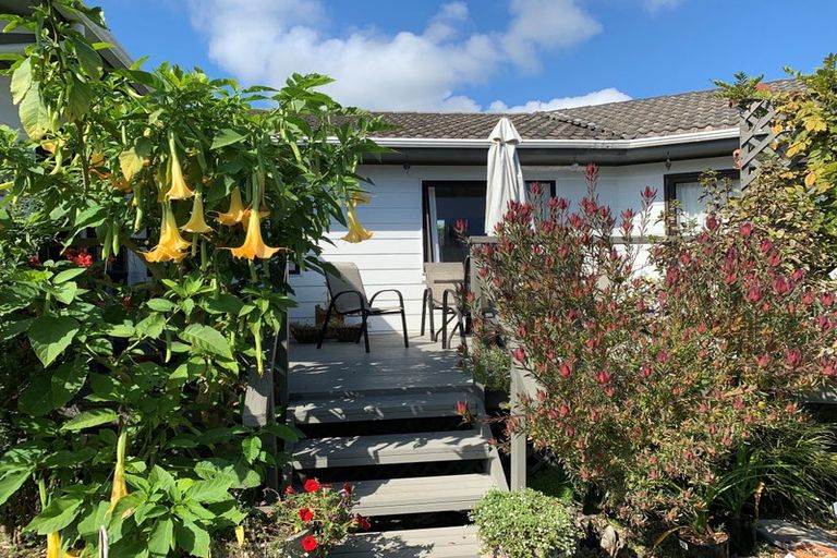 Photo of property in 54 Te Manuao Road, Otaki, 5512