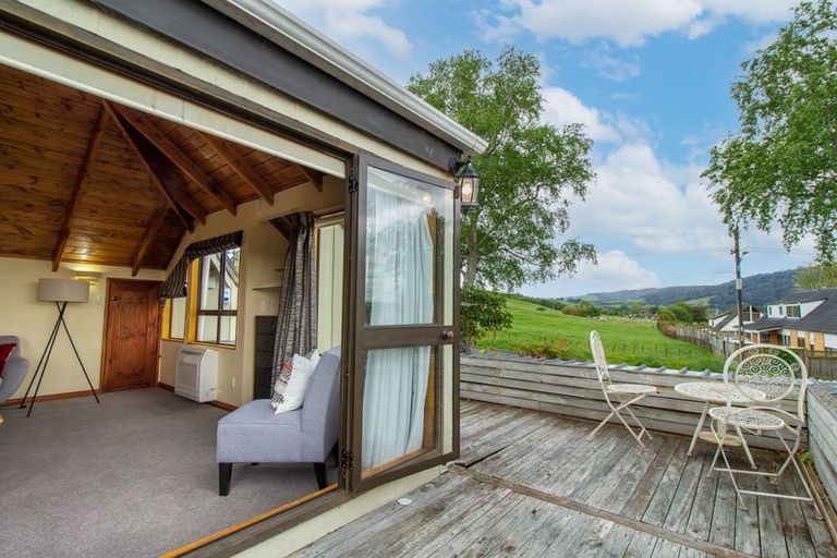 Photo of property in 5 Matipo Avenue, Pomare, Rotorua, 3015