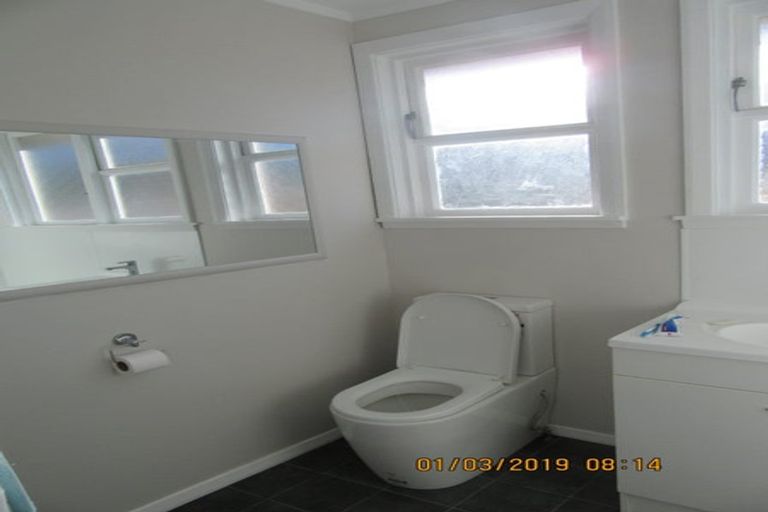 Photo of property in 70 Dimock Street, Titahi Bay, Porirua, 5022