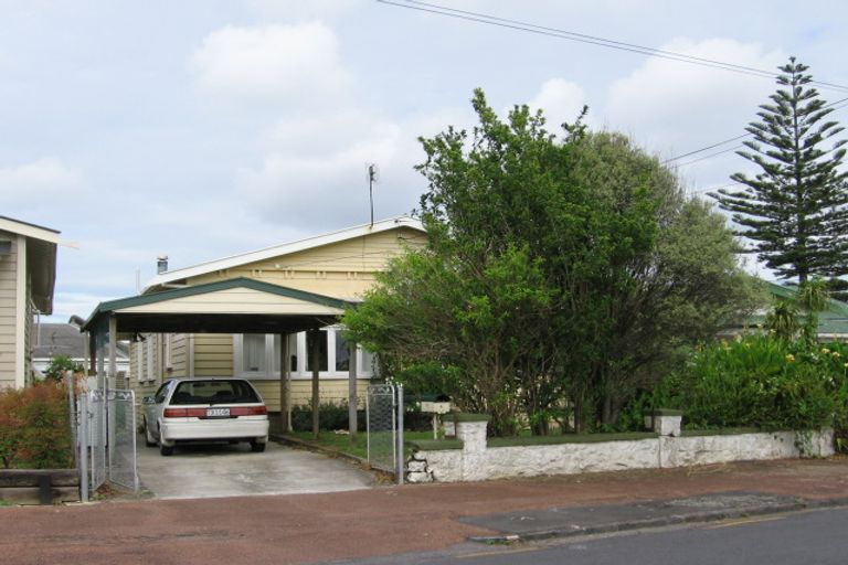 Photo of property in 8 Barrington Road, Grey Lynn, Auckland, 1021