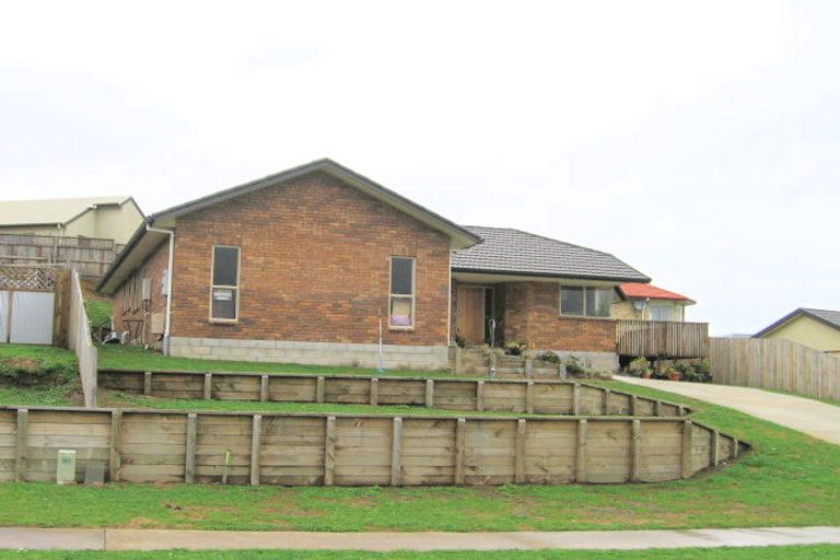 Photo of property in 43 Twickenham Place, Nawton, Hamilton, 3200