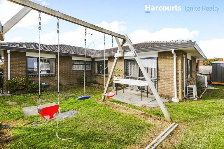 Photo of property in 48 Robert Ross Place, Clendon Park, Auckland, 2103