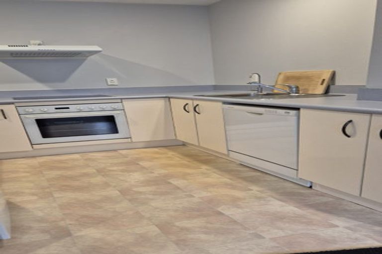 Photo of property in Courtenay Apartments, 301/120 Courtenay Place, Te Aro, Wellington, 6011