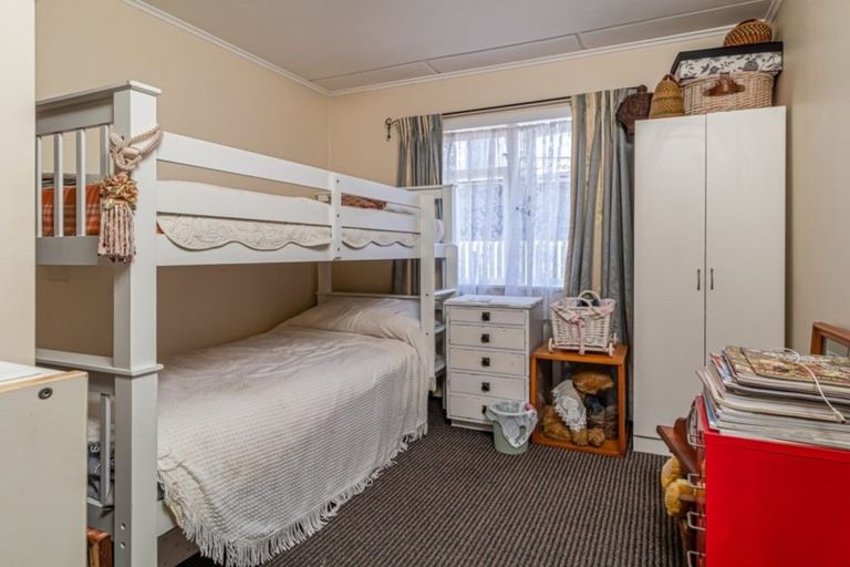 Photo of property in 13 Hurst Avenue, Maraenui, Napier, 4110