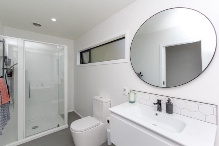 Photo of property in 1 Ranfurly Street, Frankleigh Park, New Plymouth, 4310