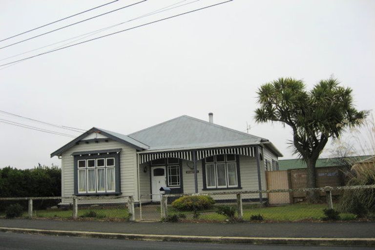 Photo of property in 100 Victoria Road, Saint Kilda, Dunedin, 9012