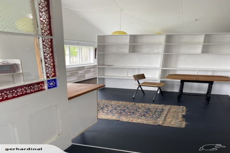 Photo of property in 3 Horomona Road, Paekakariki, 5034