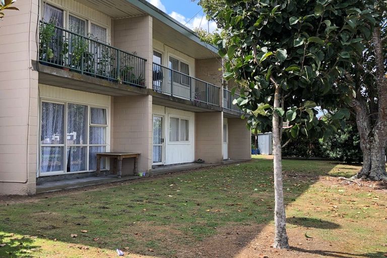 Photo of property in 2 Cameron Road, Hamilton East, Hamilton, 3216