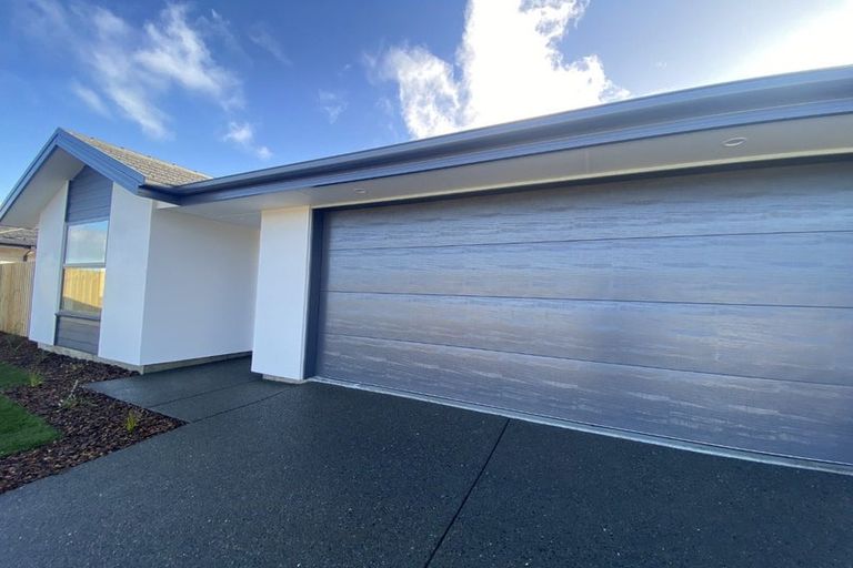 Photo of property in 20 Ned Place, Halswell, Christchurch, 8025