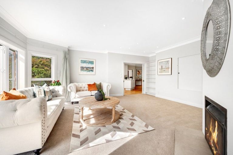 Photo of property in 122 Macleans Road, Bucklands Beach, Auckland, 2014