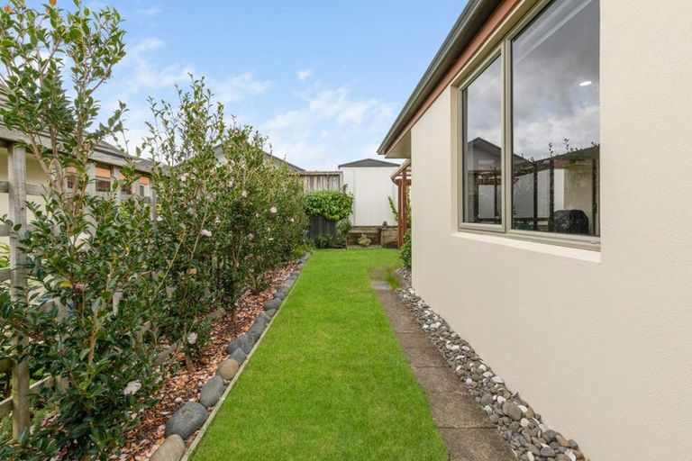Photo of property in Seacrest, 18/200 Papamoa Beach Road, Papamoa Beach, Papamoa, 3118