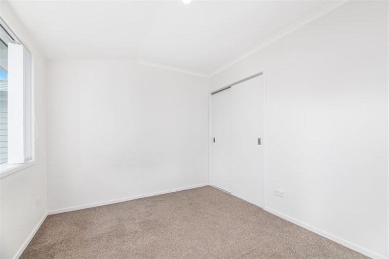 Photo of property in 1/67a Metcalfe Road, Ranui, Auckland, 0612