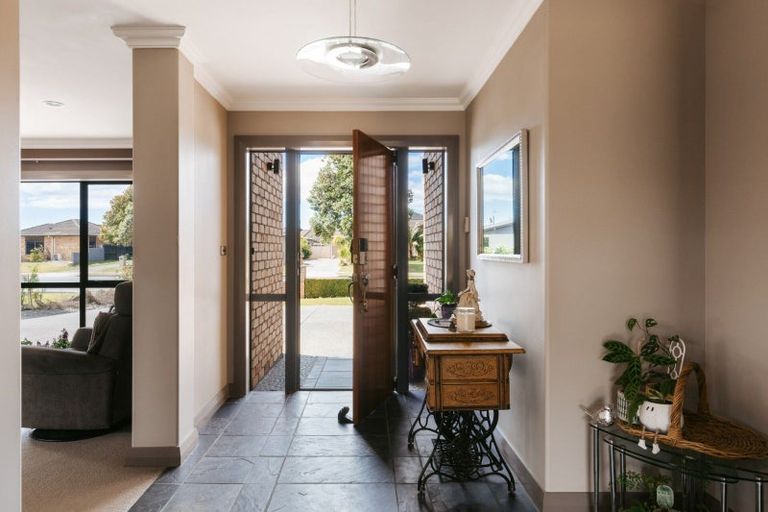 Photo of property in 582 Gloucester Road, Papamoa Beach, Papamoa, 3118