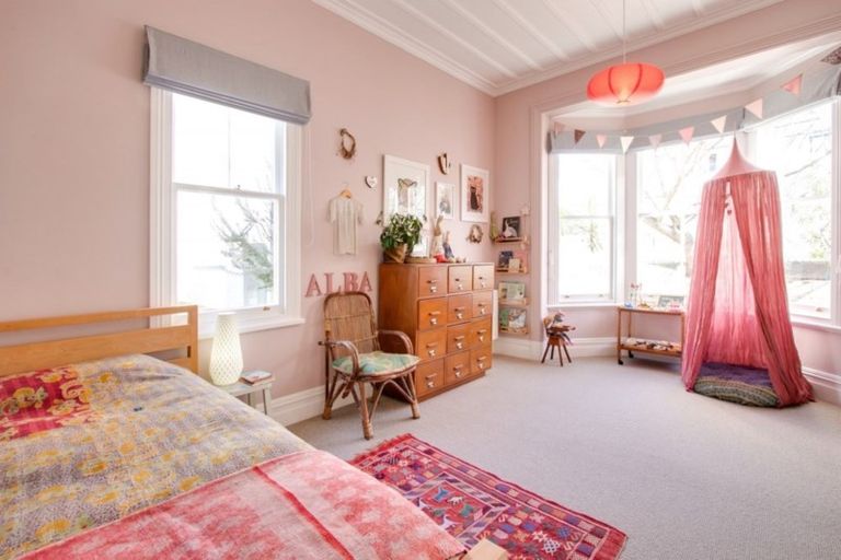 Photo of property in 13 Colenso Avenue, Hospital Hill, Napier, 4110