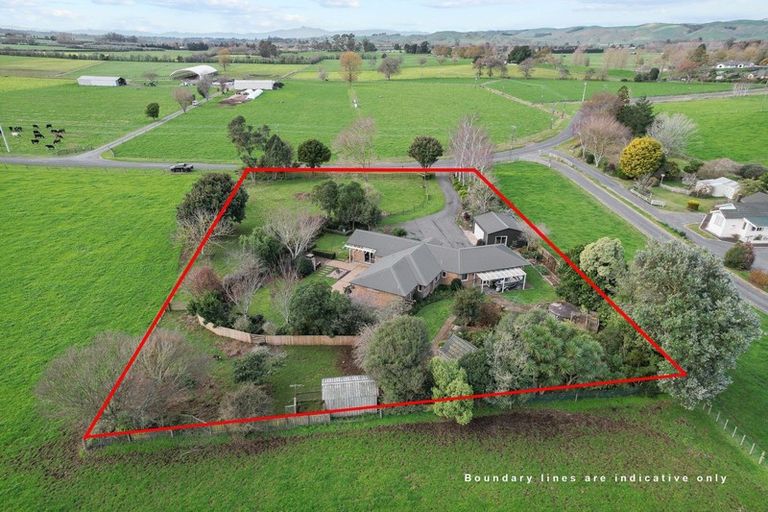 Photo of property in 103 Eureka Road, Eureka, Hamilton, 3287