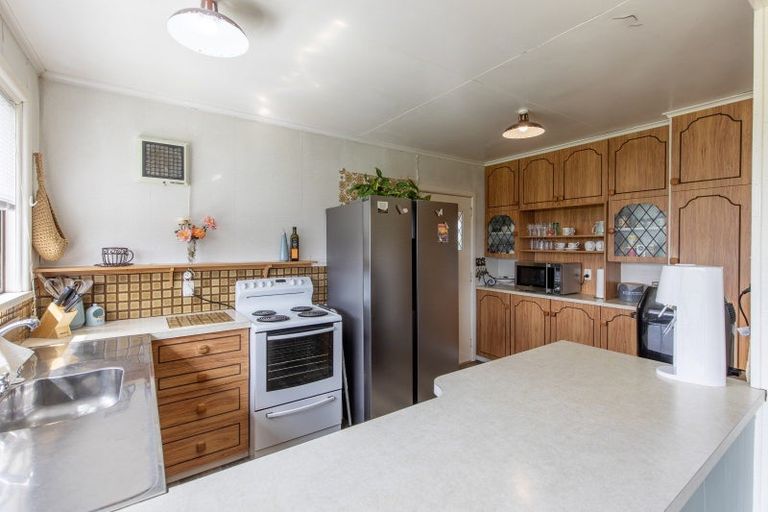 Photo of property in 64 Long Range Road, Omakere, Waipawa, 4271