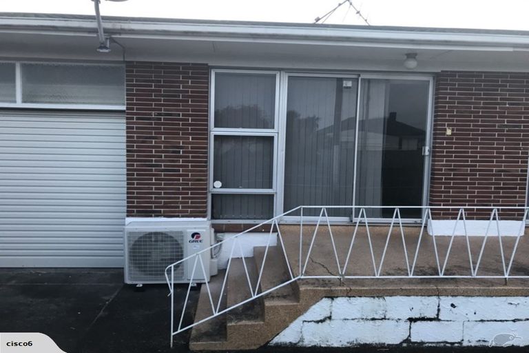 Photo of property in 2/81 Tui Road, Papatoetoe, Auckland, 2025