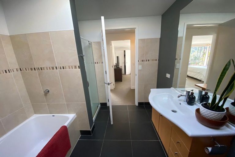 Photo of property in 183d Wilton Road, Wilton, Wellington, 6012