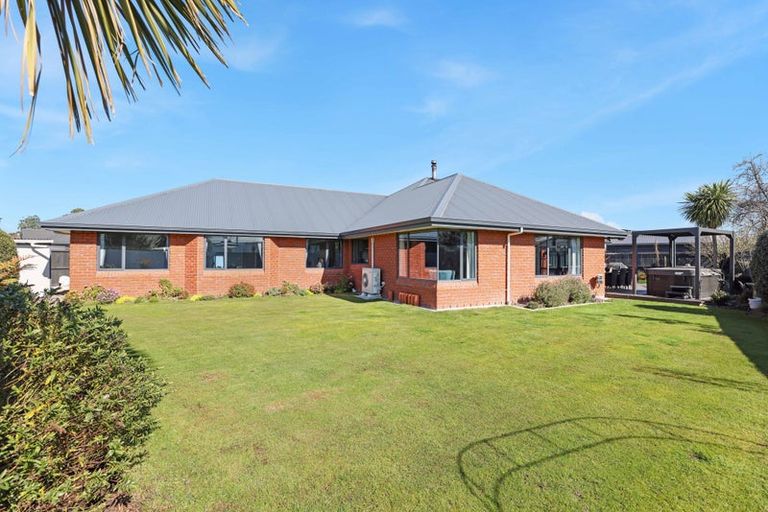 Photo of property in 3 Hight Place, Tinwald, Ashburton, 7700