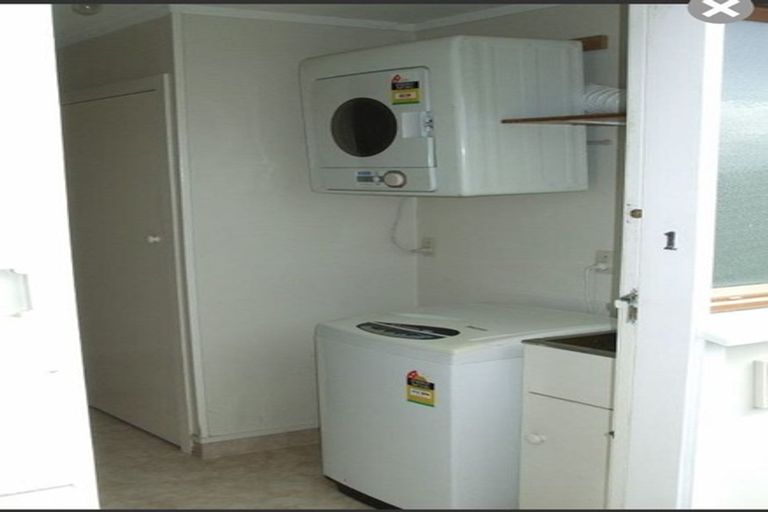 Photo of property in 11 Hastie Avenue, Mangere Bridge, Auckland, 2022