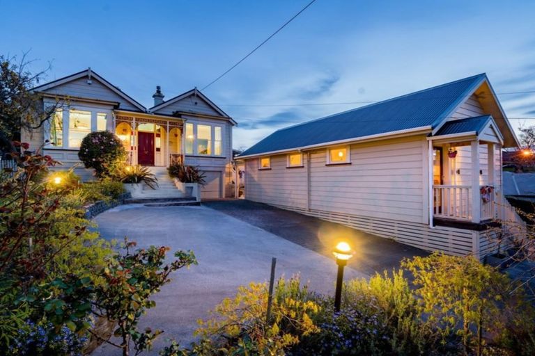 Photo of property in 35 Crosby Street, Mornington, Dunedin, 9011