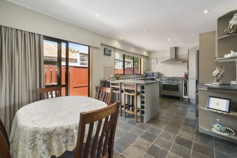 Photo of property in 7a Ngapotiki Street, Paraparaumu Beach, Paraparaumu, 5032