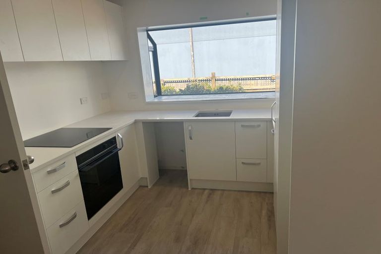 Photo of property in 4/26 Inverness Road, Browns Bay, Auckland, 0630