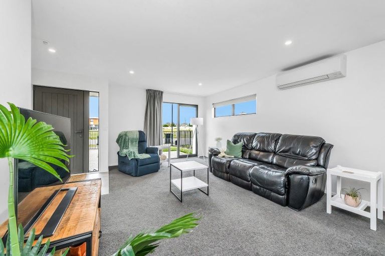 Photo of property in 13 Franco Road, Halswell, Christchurch, 8025