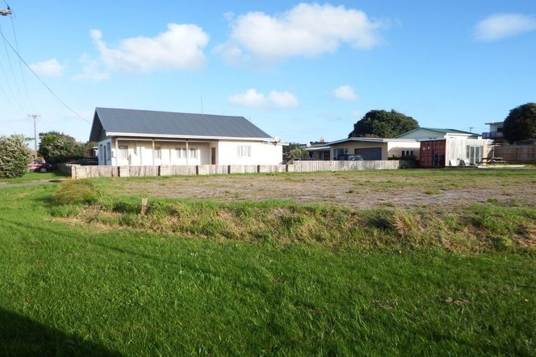 Photo of property in 2 Omanu Street, Koitiata, Wanganui, 4581