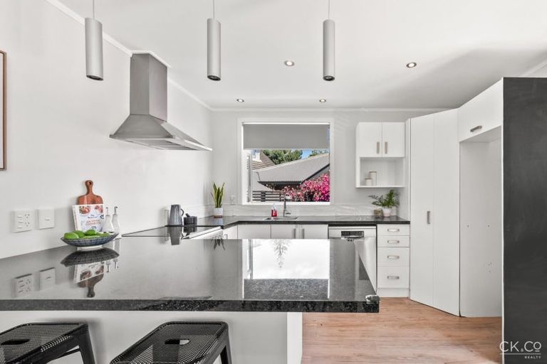 Photo of property in 15 Allen Street, Boulcott, Lower Hutt, 5011