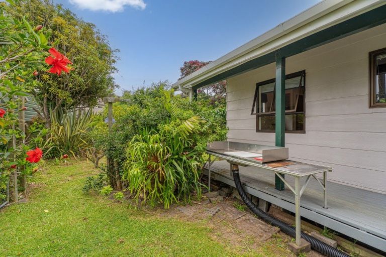 Photo of property in 8 Parkland Place, Whitianga, 3510