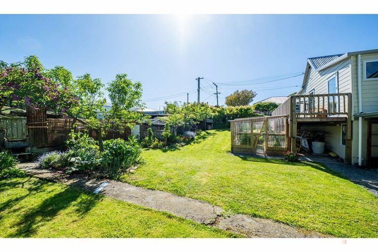 Photo of property in 6 Sutter Street, Seaview, Timaru, 7910