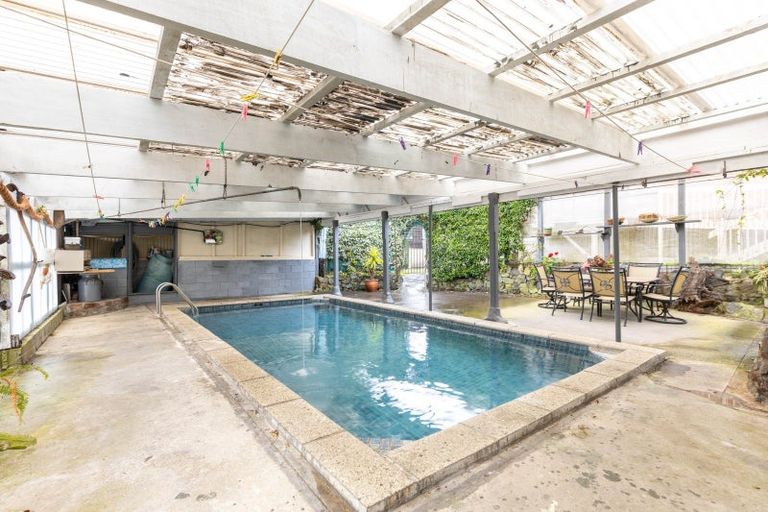 Photo of property in 42 Park Lane, Waitara, 4320