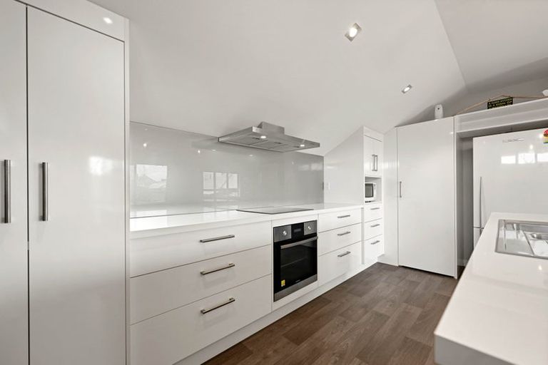 Photo of property in 2/440 Ulster Street, Beerescourt, Hamilton, 3200