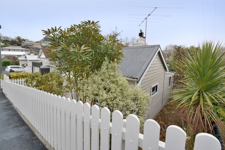 Photo of property in 6 Greenock Street, Kaikorai, Dunedin, 9010