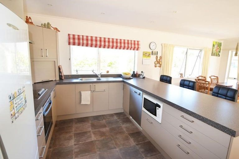 Photo of property in 32 Missy Crescent, Mount Pisa, Cromwell, 9383