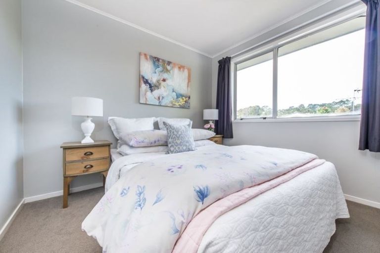 Photo of property in 1 Regatta Road, Torbay, Auckland, 0630