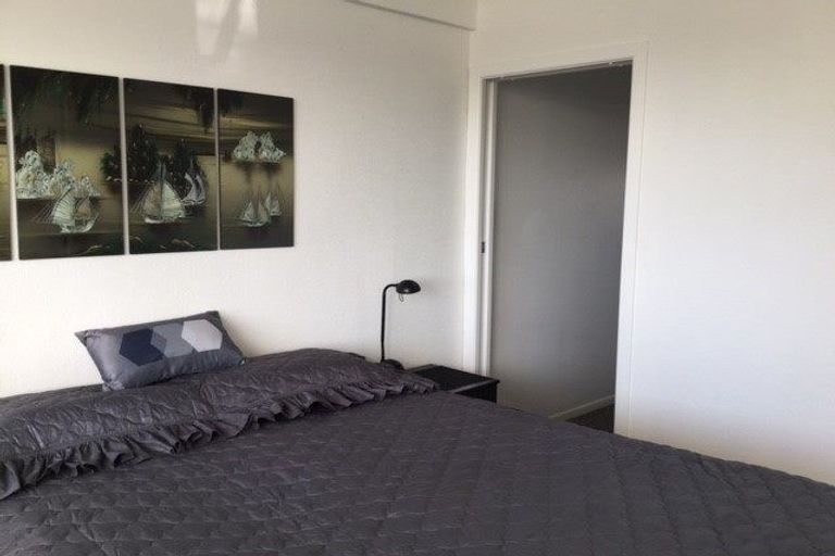 Photo of property in 12/219 Onewa Road, Birkenhead, Auckland, 0626